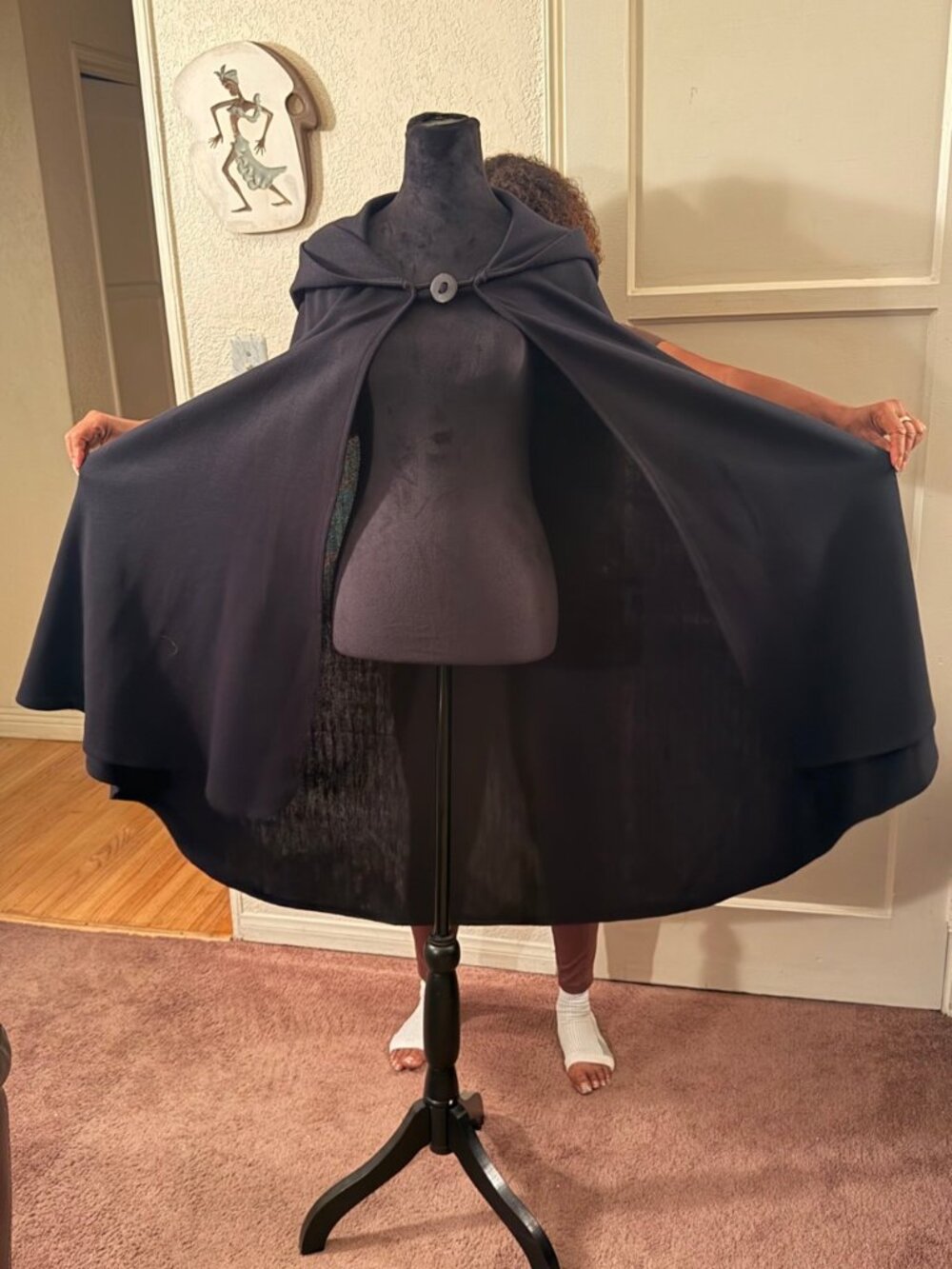 Vintage Joshua Tree California Black Hooded Cape — Toggle Closure, One Size